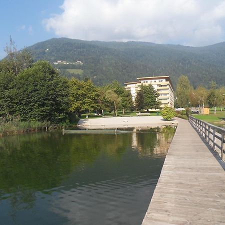 Ferienwohnungen K+M+B Am Ossiacher See - Sandro Bodensdorf Dış mekan fotoğraf